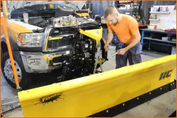 snowplow-inspection-maintenance