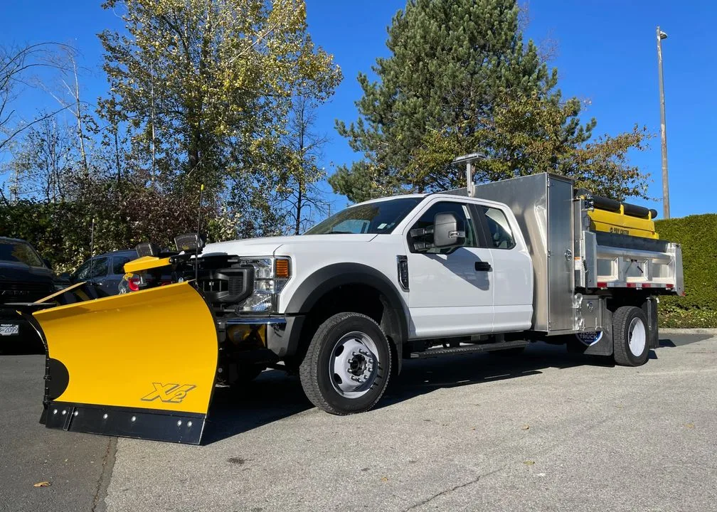 truck with snow plow