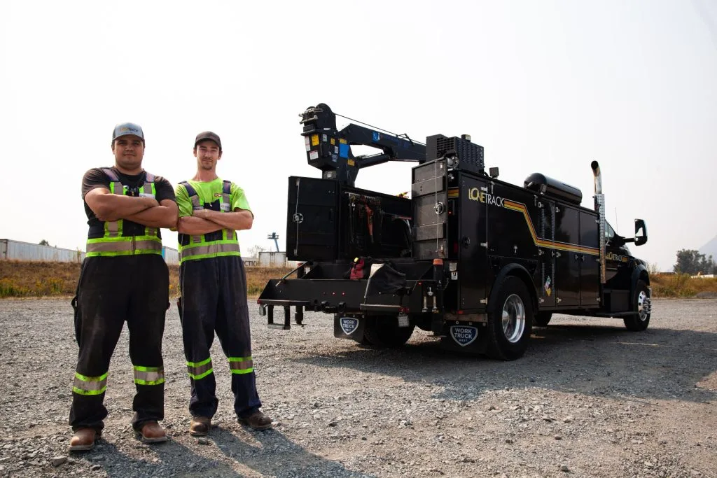 mechanics service truck